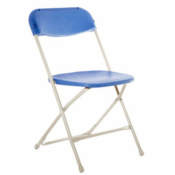 Classic Folding Chair in Blue – Front Angle View